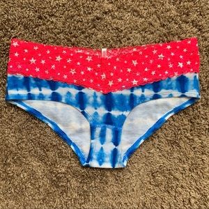 NWOT 2014 Victoria Secret Pink Patriotic 4th of July Star Tye Die Lace Panty S